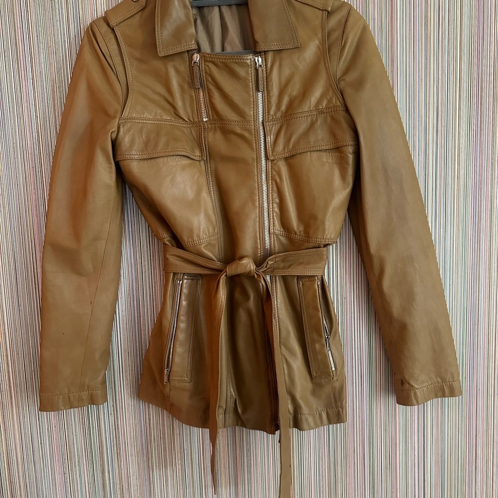 Gucci Tan Leather Jacket Size 42 - Amazing Price! Short Trench/Moto Style
